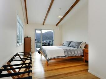 Explore Piha - Piha Holiday Home