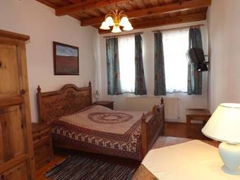 Posada Ginti Panzi� �s �tterem