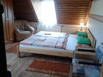 Marcsi Apartmanh�z
