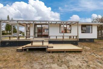 Esme Escape - Omaha Holiday Home