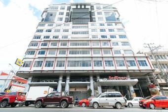 Hotel Reddoorz Plus @ E Rodriguez Corner Banawe