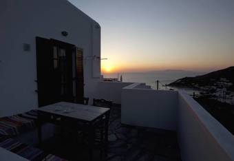 Captain's Apartments