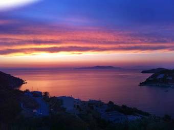 Pino Di Loto Luxury Apartments