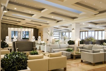 Hotel Sani Beach Club