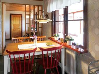 Holiday Home Lunnekullens G�rd - Vgt123