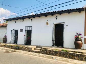 Hotel Jardin De Las Marias