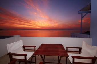 Amarandos Sea View Apartments