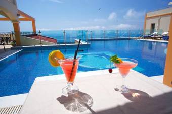 Hotel Erissos Pavilion