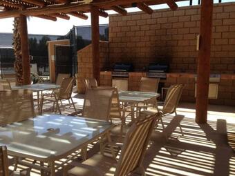 Roadrunner Club 38 Home