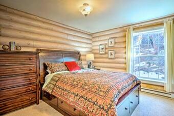 Secluded Log Cabin With Game Room And Forest Views!