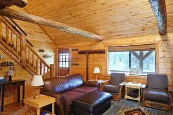 Arapahoe Adventure Cabin