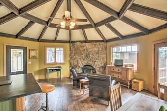 Lakefront Bungalow With Stoneridge Resort Access!