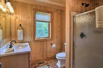 Luxe Countryside Lodge Steps To Raccoon River