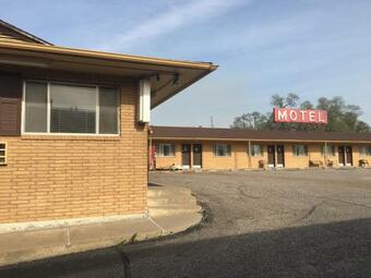 Hotel Sky-palace Inn & Suites El Dorado