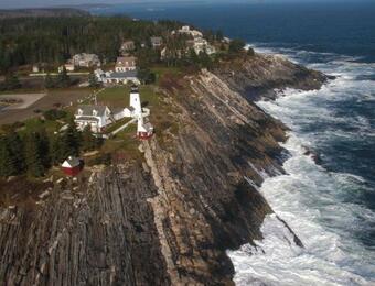 Hotel Cod Cove Inn