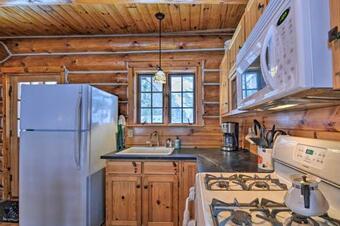 Quaint Lakefront Log Cabin With Dock And Kayaks