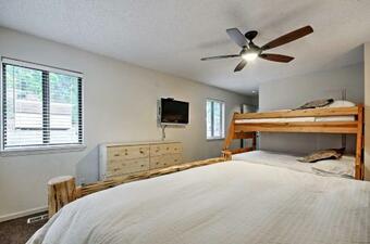 Lakefront Sunrise Beach Home With Dock And Water Slide!