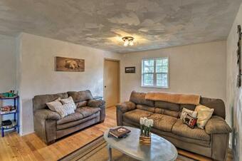 Big Sky Country Getaway By Hiking And Boating!