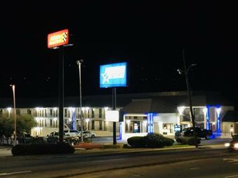 Hotel Americas Best Value Inn Wadesboro