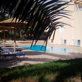 Apartamento Flisvos Rooms