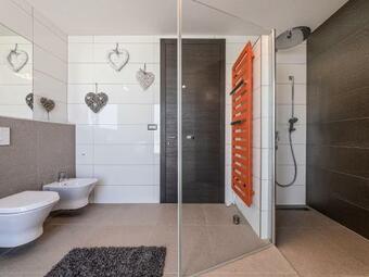 Luxury Villa With Private Pool In Labinci