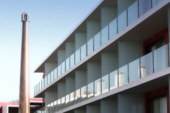 �gua Hotels Riverside