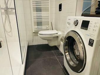 Aday - Red Light City Center Apartment With Canal View 2