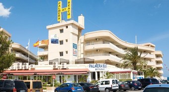 Apartamentos Palmera Beach