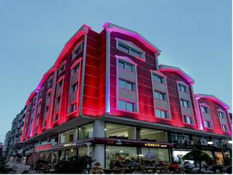 Hotel Grand Ak�al? Otel