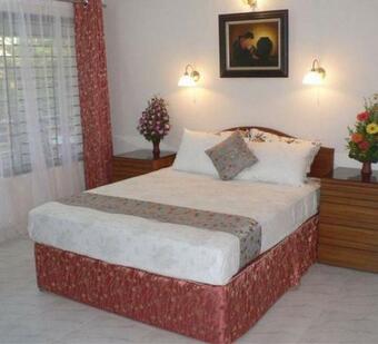 Apartamento Luthfa Villa