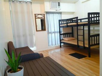 Hostal His Home At Holland Park Southwoods City