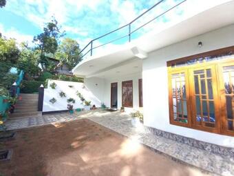 Hostal Nimnya Guest House