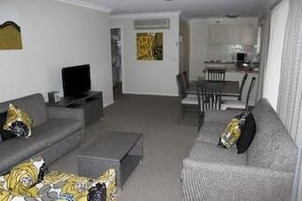 Charlotte Apartments