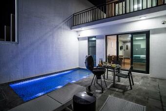 Hotel Jeju Aewol Poolvilla