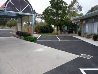 Loddon River Motel