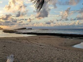 Kasa Chu! Comfortable 3 Bedrooms/ 2 Bathrooms House!