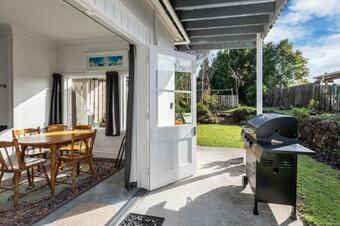 Haruru Drift - Haruru Falls Downstairs Holiday Unit