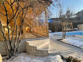 Villa Quattro Armenia - Villa With Eco Garden