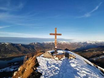 Apartamento Ferienappartment Zum Gr�nen Hirsch