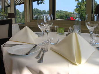 Hotel De Os En Het Paard