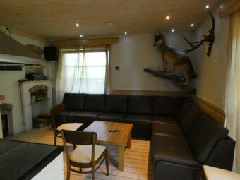 ��biku Holiday House