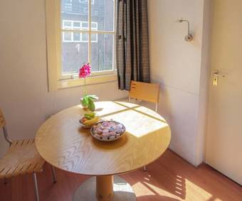 Bed & Breakfast Blom Aan De Gracht