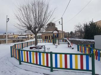 Casa De Pueblo ,sauca