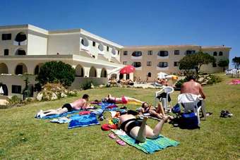 Aparthotel Colina Sol