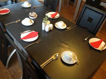 Hostal Albany Guest House