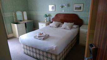 Hostal The Manor Hotel