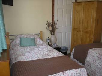 Apartamentos Holyhead Lodge