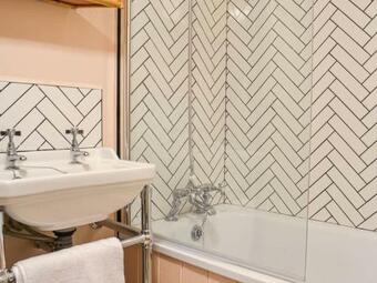 Yew Tree House Cottage