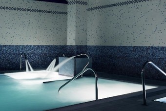 Hotel Mercure Bilbao Jardines De Albia