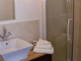 Hostal Birchleigh Guest House